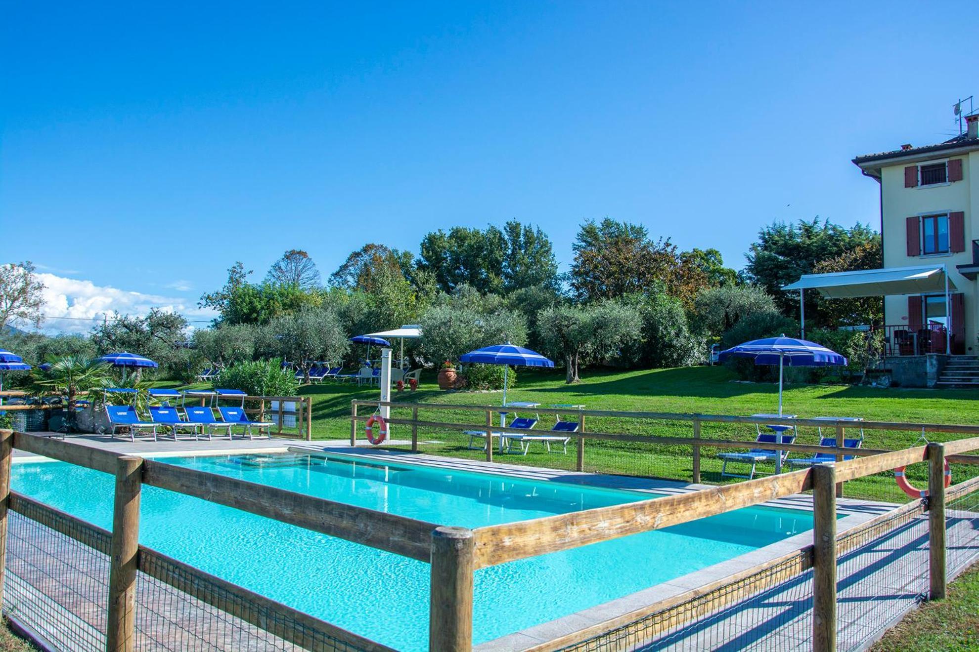 Agriturismo Il Giardino Degli Ulivi 라찌제 외부 사진